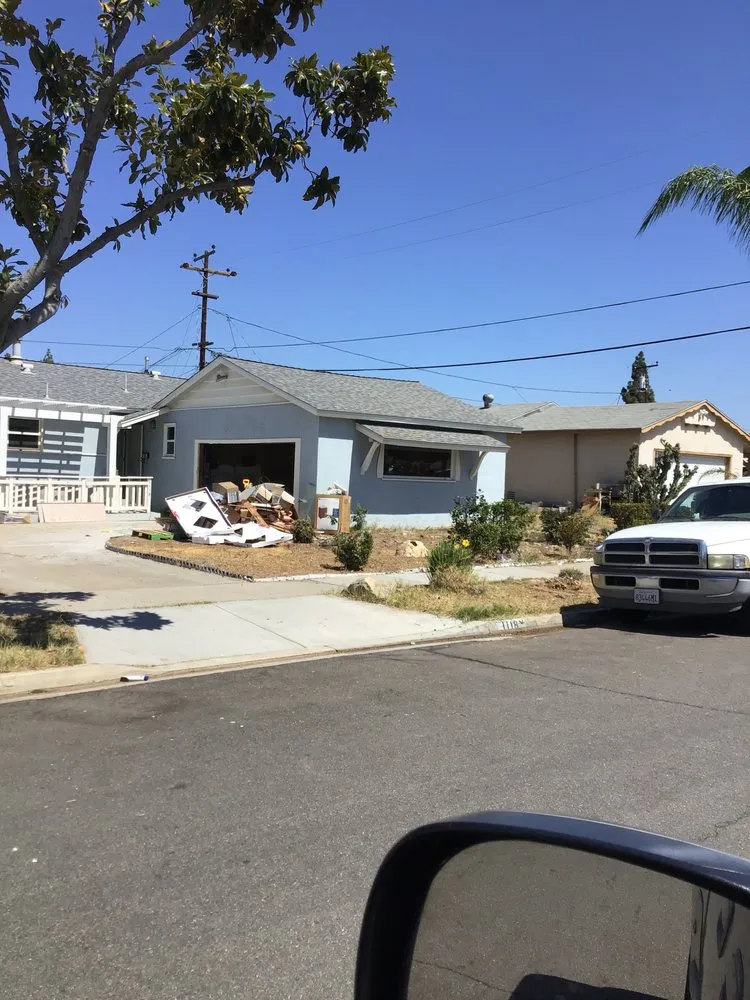 Custom yard cleanup service experts serving Santee, CA - Able Masonry Concrete & Landscaping