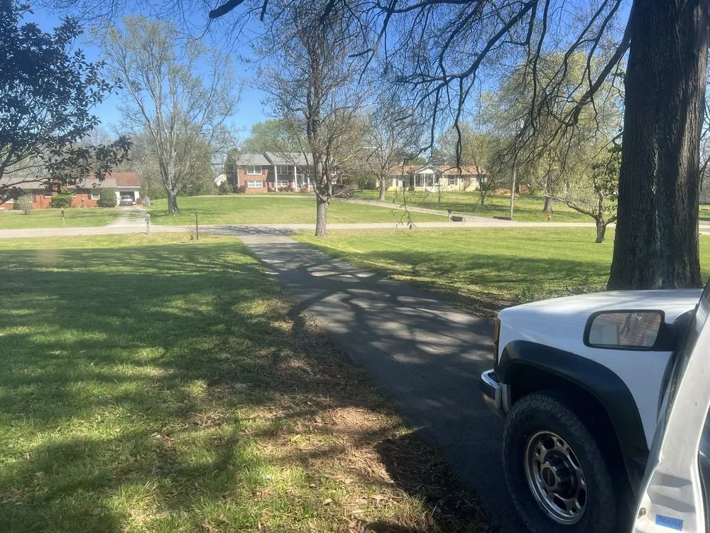 Expert yard cleanup service experts serving Hendersonville, TN - AB&M Landscaping Lawn Service and More