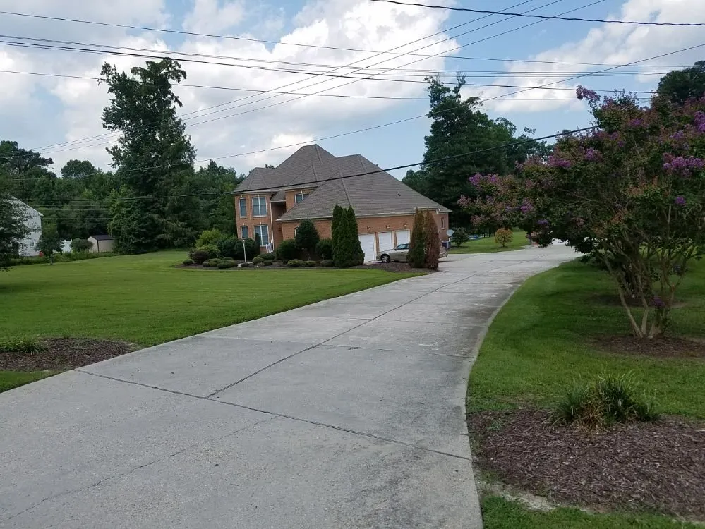 Local garden landscaping for beautiful yards in Norfolk, VA by ABM Lawn Care