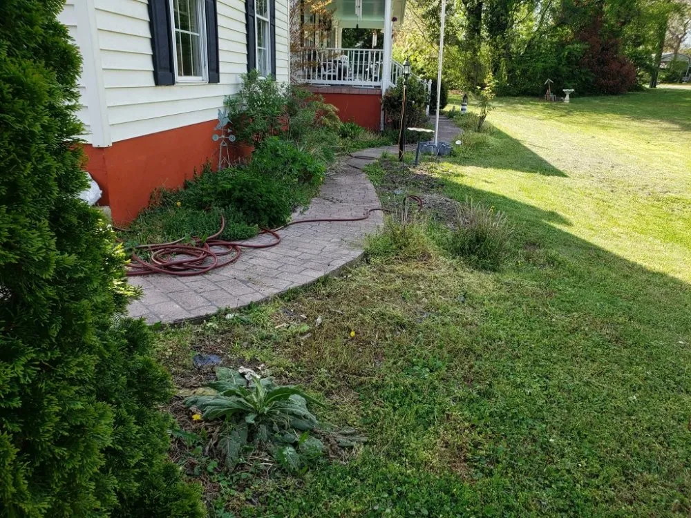 Expert garden landscaping for homes in Colonial Beach, VA by Abney's Property Preservation