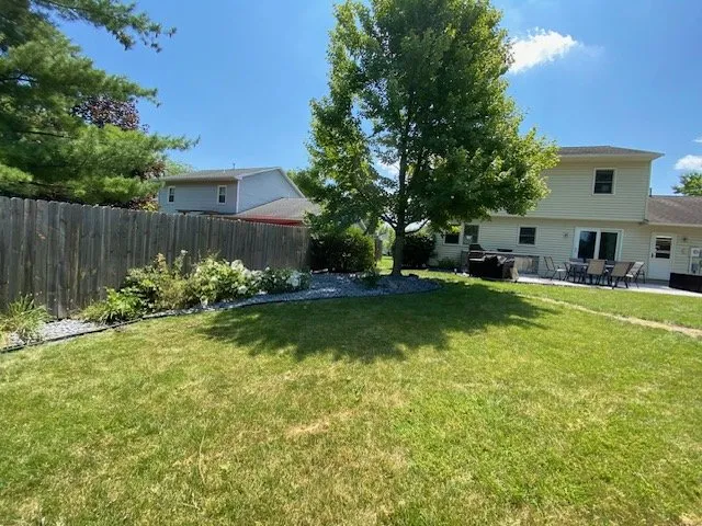 Expert yard cleanup service in Fort Wayne, IN by Aboite Landscaping