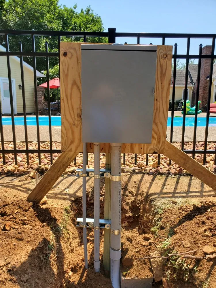 Professional lawn care service experts serving Hinesville, GA - About People Helping People