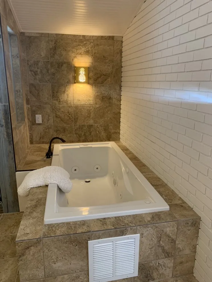 Affordable residential landscaping experts serving Corpus Christi, TX - Above & Beyond - All Around Home Care