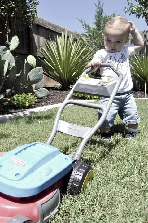 Custom residential landscaping experts serving Southlake, TX - Above & Beyond Landscaping