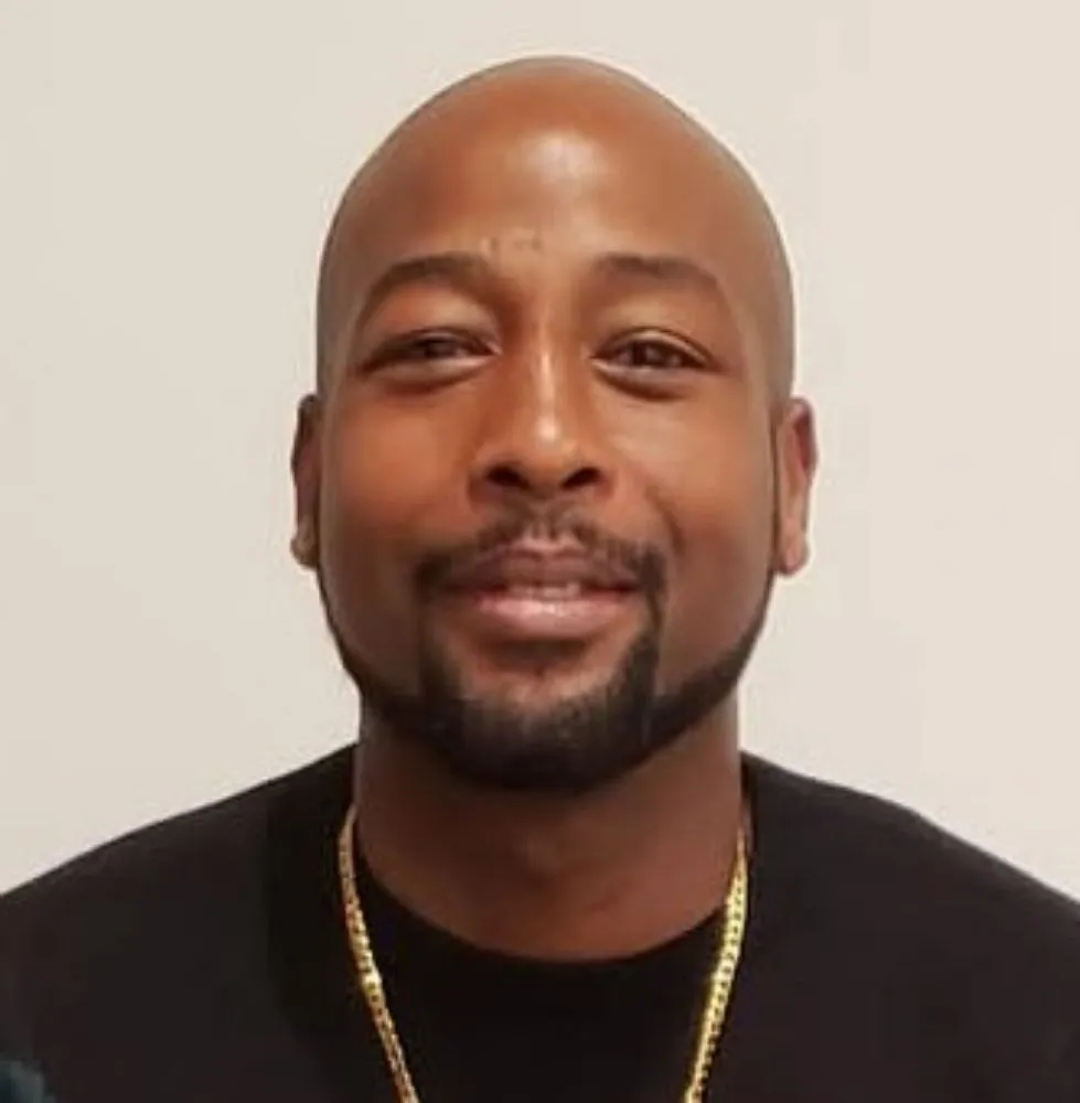 Reliable lawn care service experts serving Hampton, VA - Above & Beyond Lawn Care and Landscape Services