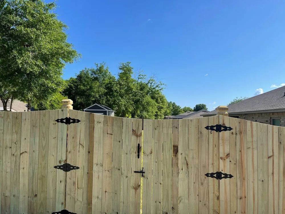 Reliable yard cleanup service in Crestview, FL - Above and Beyond Fencing & Services