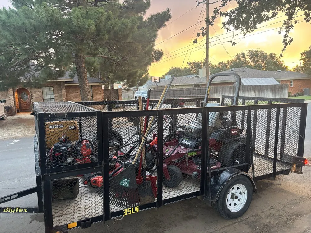 Affordable garden landscaping in Midland, TX by Above Average Lawn Care