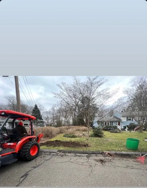 Local yard maintenance experts serving Stamford, CT - Above the Rest Landscape