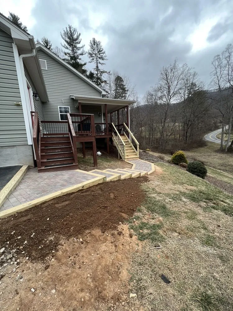 Local garden landscaping experts serving Asheville, NC - ABR Landscaping & Hardscaping