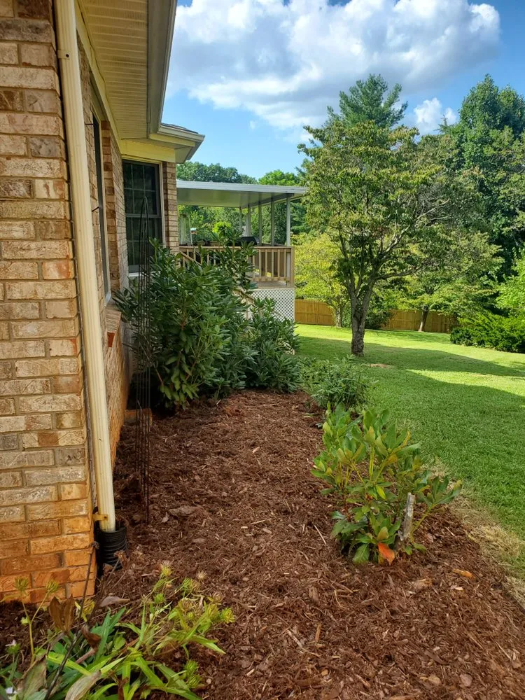 Expert residential landscaping in Asheville, NC by ABR Landscaping & Hardscaping
