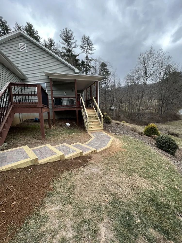 Professional garden landscaping in Asheville, NC - ABR Landscaping & Hardscaping