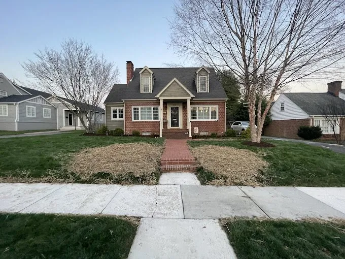 Reliable residential landscaping for beautiful yards in Cloverdale, VA by AB&R Landscaping