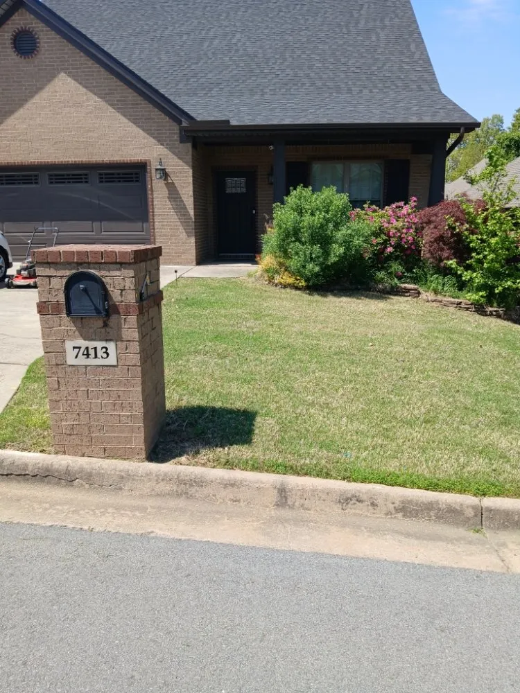 Local yard cleanup service experts serving Little Rock, AR - Abraham's Lawn Services