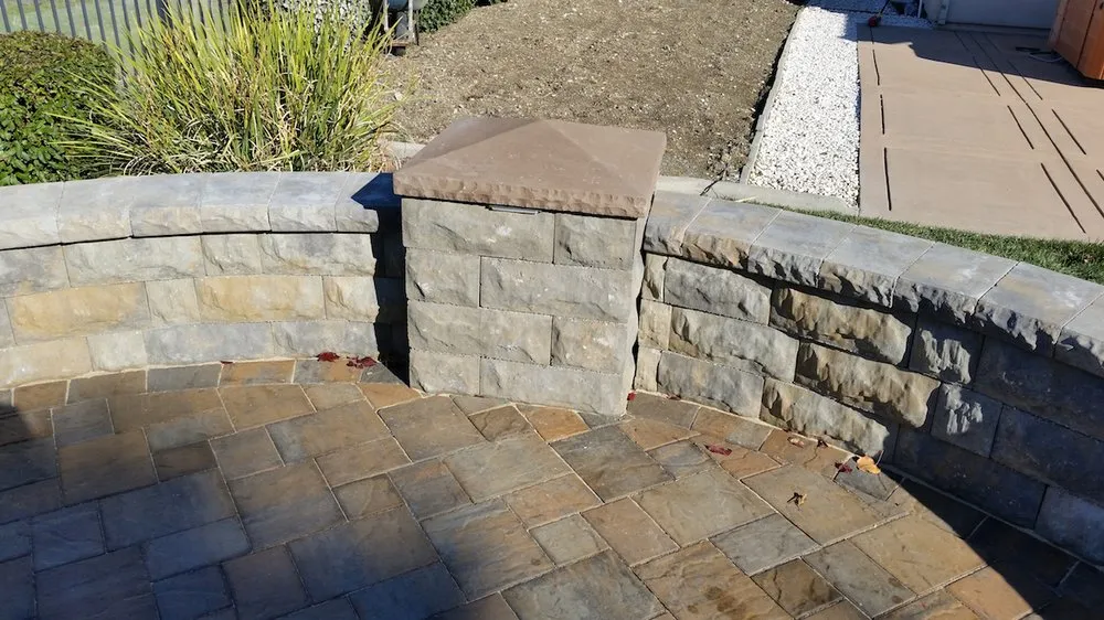 Professional lawn care service in LOOMIS, CA - ABRAMS BUILT Retaining Walls, Pavers, and Turf