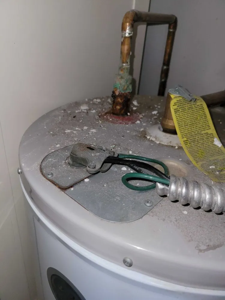 Custom lawn mowing service for year-round maintenance across Riverview, FL - Abroad Home Solutions