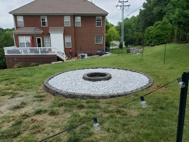 Professional garden landscaping experts serving Murfreesboro, TN - AB’s Landscape & Fence