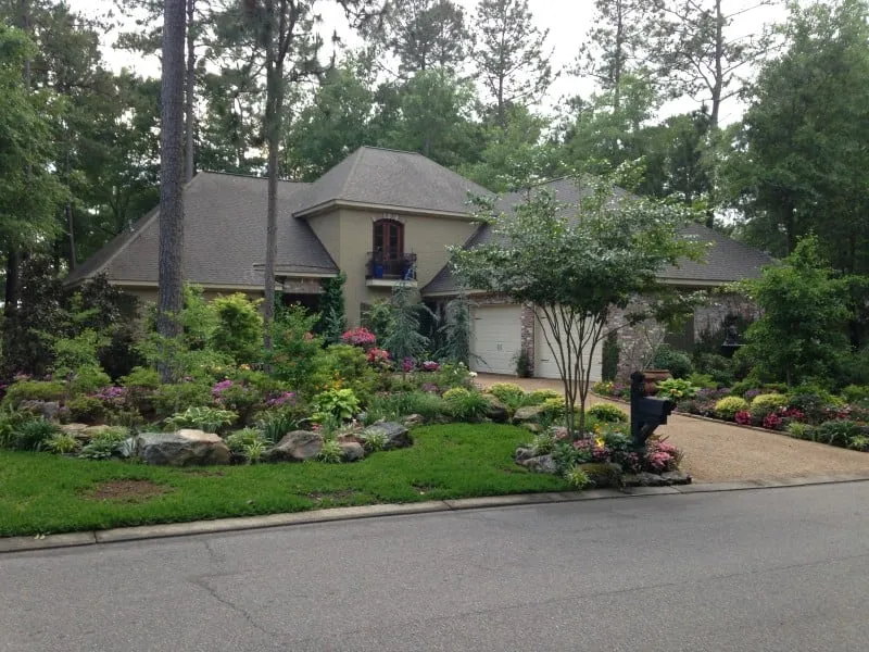 Reliable residential landscaping for homes across Mobile, AL - Absolute Best Services