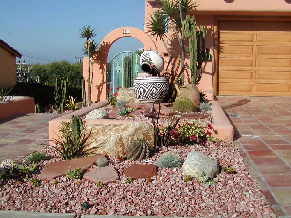 Trusted outdoor landscaping with custom design across Redondo Beach, CA - Absolute Custom Landscape