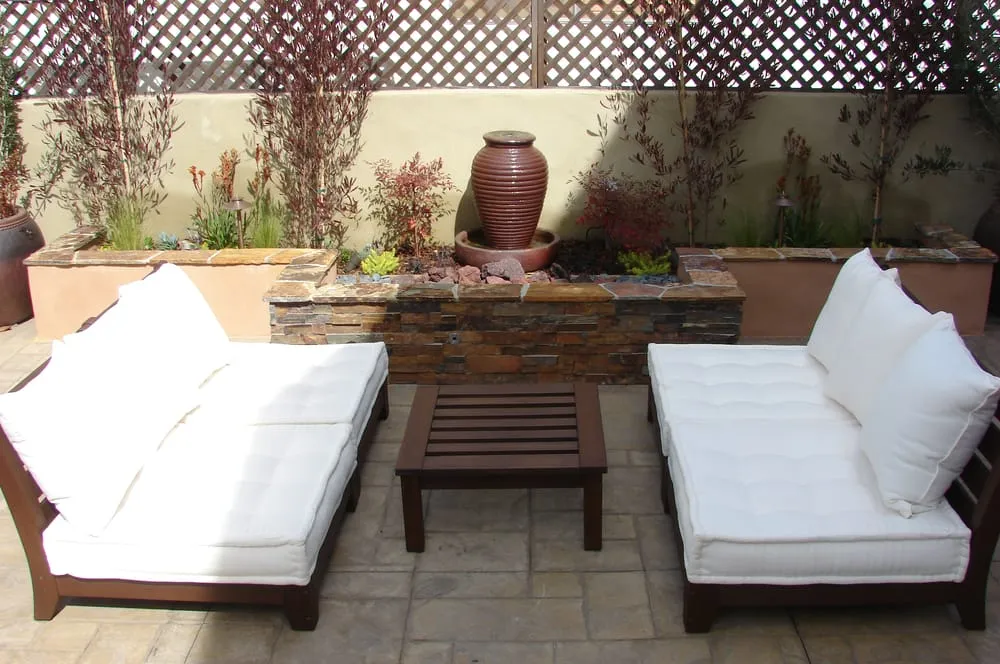 Professional lawn care service experts serving Redondo Beach, CA - Absolute Custom Landscape