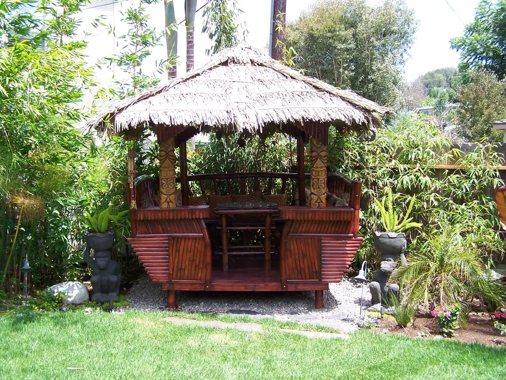 Professional lawn mowing service experts serving Redondo Beach, CA - Absolute Custom Landscape