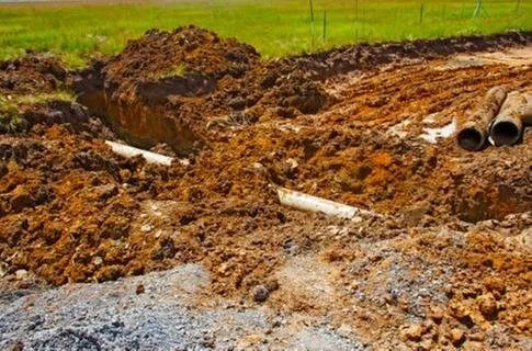 Trusted yard maintenance experts serving Poulsbo, WA - Absolute Earthworks