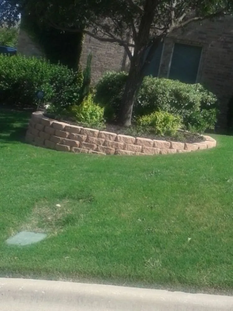 Professional yard maintenance experts serving Keller, TX - Absolute Green Lawn and Landscape