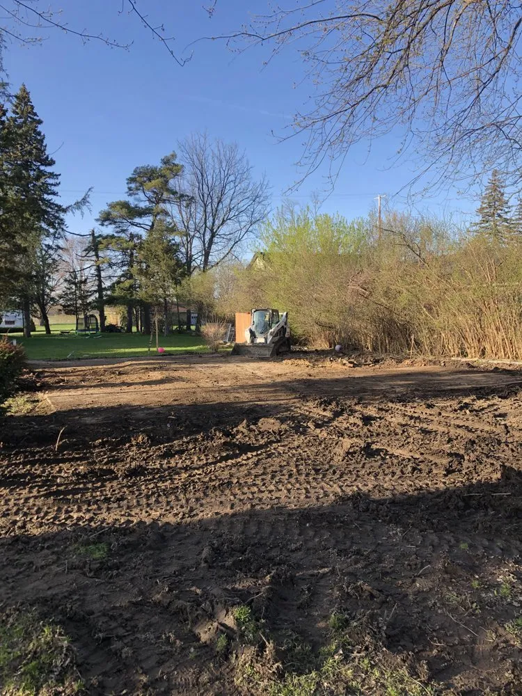 Custom yard maintenance for beautiful yards in Mount Morris, MI by Absolute Hauling & Services