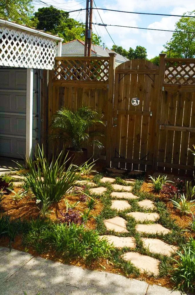 Professional residential landscaping for homes across New Orleans, LA - Absolute Landscaping