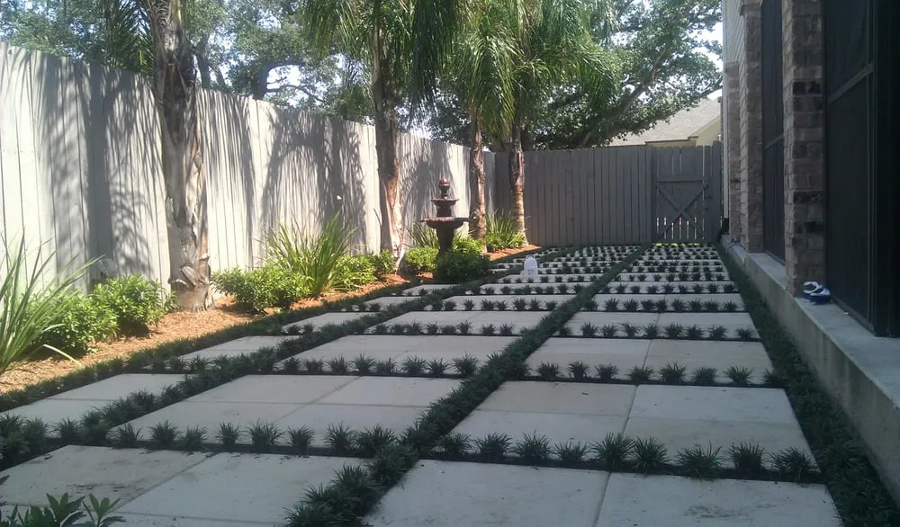 Affordable lawn care service for homes in New Orleans, LA by Absolute Landscaping