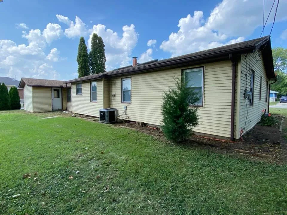 Top-rated yard maintenance experts serving Brookston, IN - Absolute Lawn & Tree Service