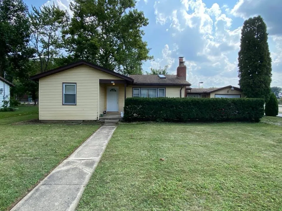 Trusted garden landscaping experts serving Brookston, IN - Absolute Lawn & Tree Service