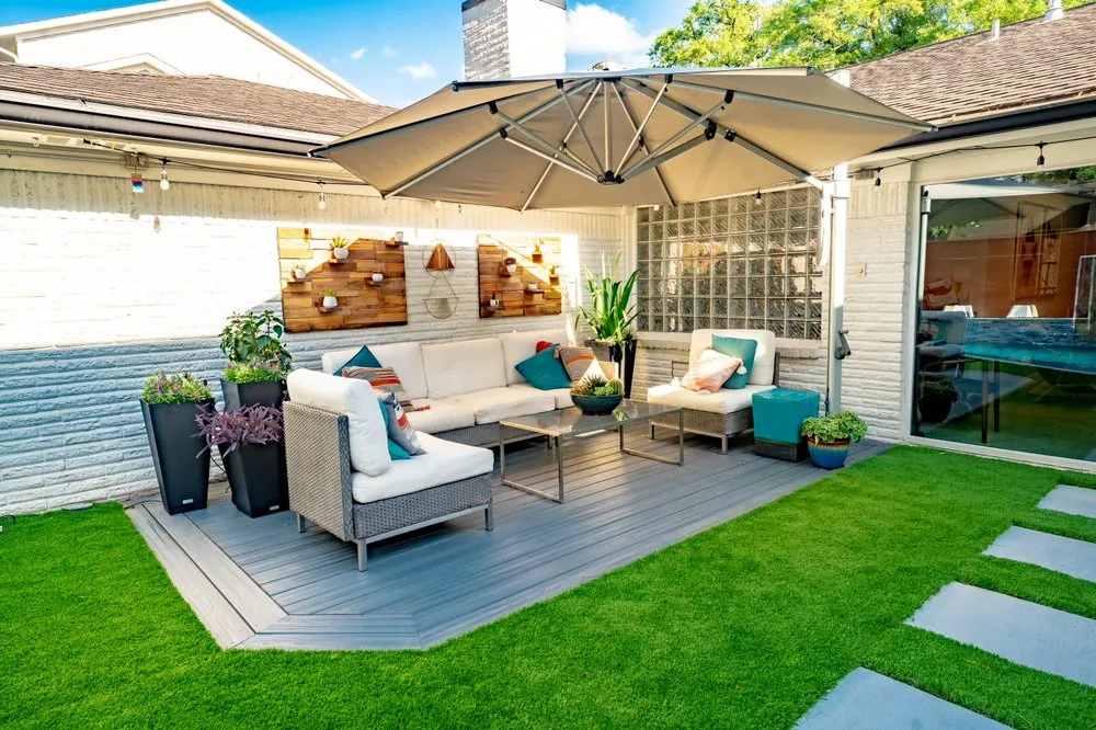 Affordable lawn mowing service experts serving Houston, TX - Absolute Lawn Care and Landscaping