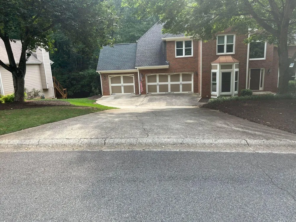 Custom lawn mowing service in Cumming, GA by Absolute Lawn Pros