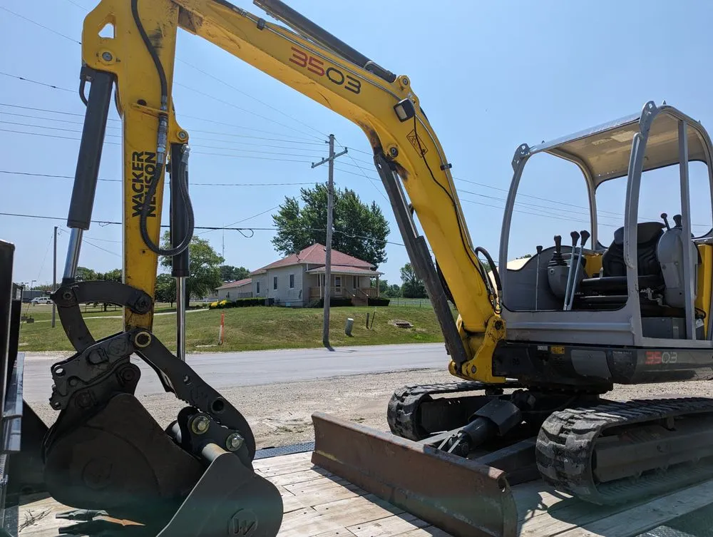 Expert outdoor landscaping experts serving Osceola, IA - Absolute Outdoor Service