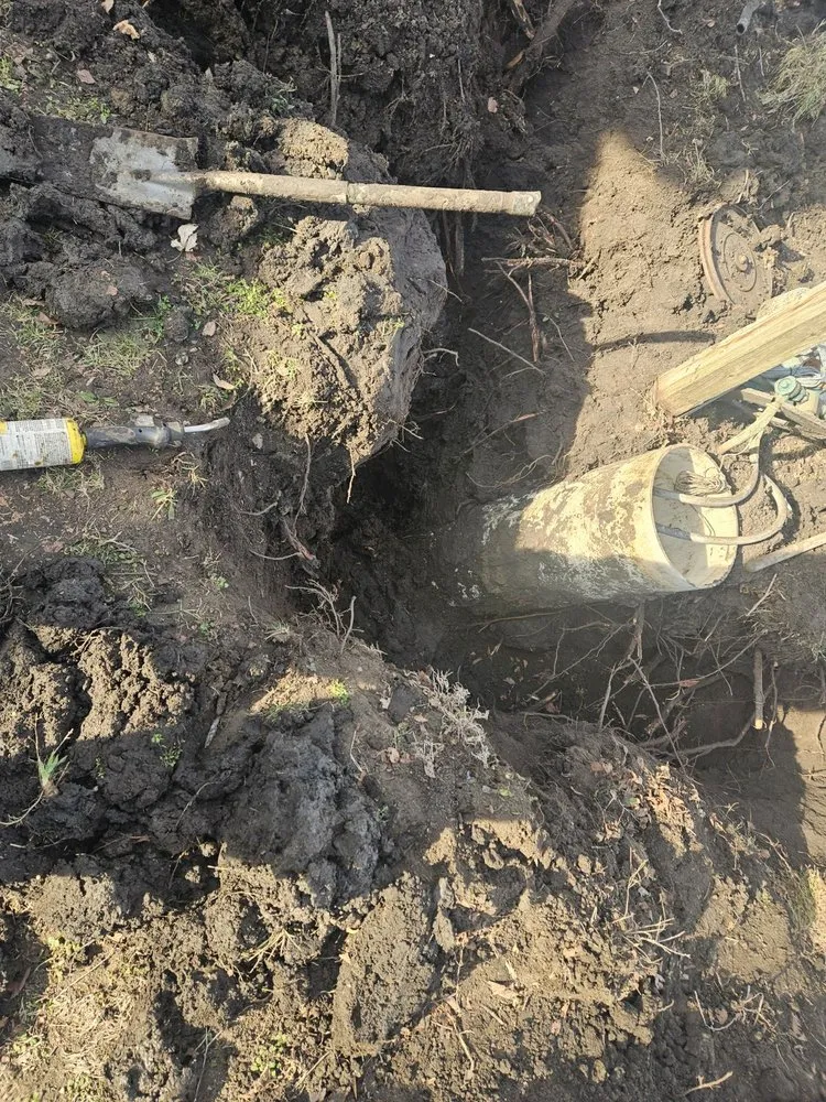 Professional outdoor landscaping in Osceola, IA by Absolute Outdoor Service