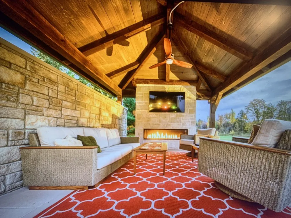 Custom lawn care service in Bedford Heights, OH - Absolute Precision Landscape and Supply