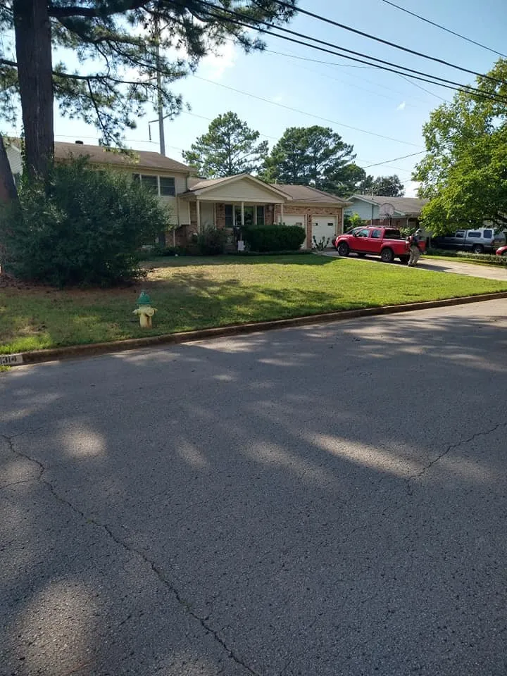 Expert outdoor landscaping in Huntsville, AL by Absolute Sheen