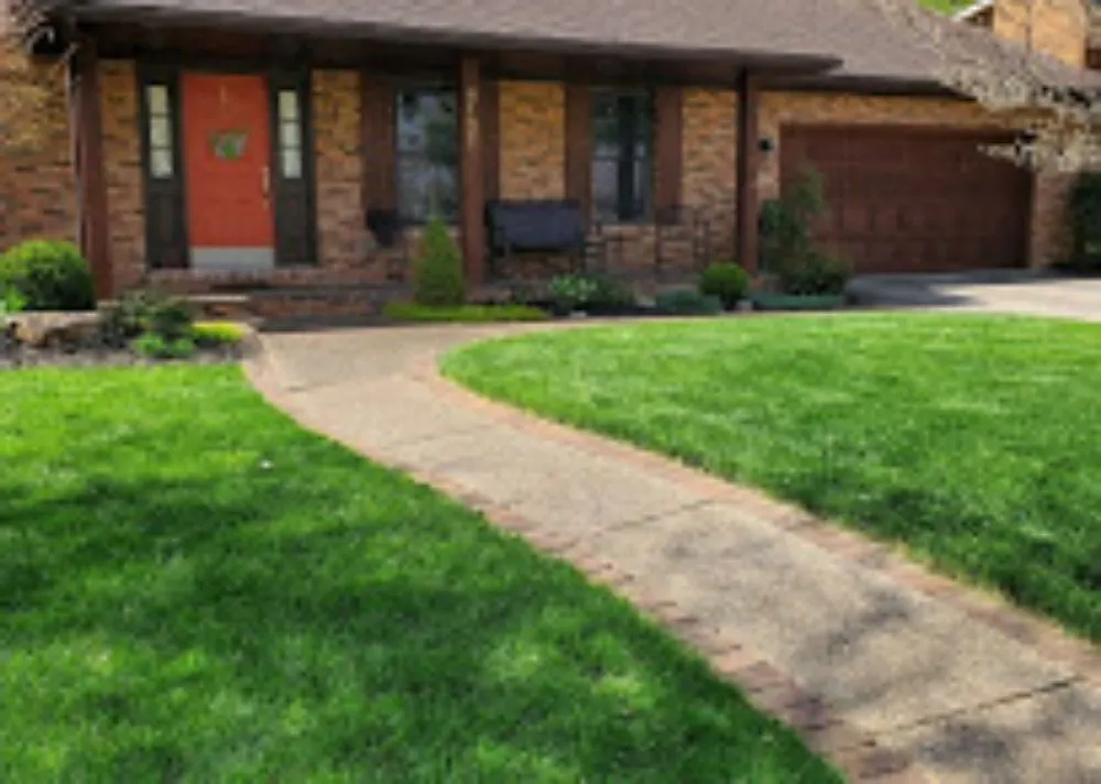 Reliable garden landscaping in Evansville, IN - Absolutely Affordable Lawn Care