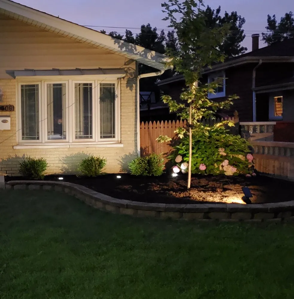 Professional lawn care service experts serving Oak Lawn, IL - Absolutely Cutting Edge Lawn & Snow Services