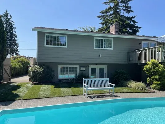 Abundant Grace Landscaping & Gardening Service Logo