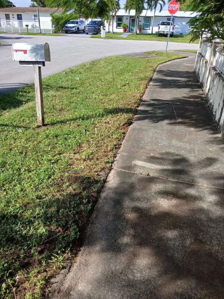 Custom garden landscaping in Miami Gardens, FL - AC & 4 Sons