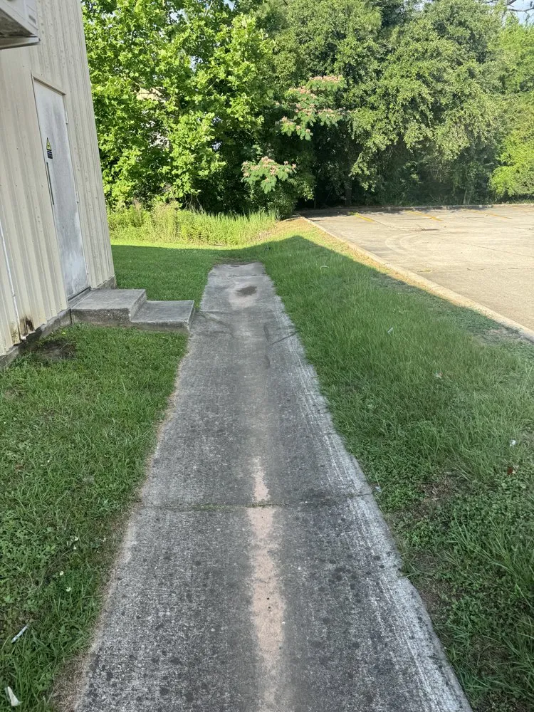 Reliable residential landscaping for beautiful yards across Prichard, AL - AC Discount Lawn Service