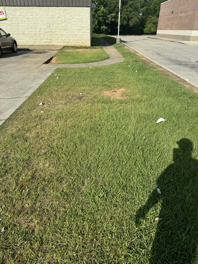 Affordable yard cleanup service in Prichard, AL by AC Discount Lawn Service