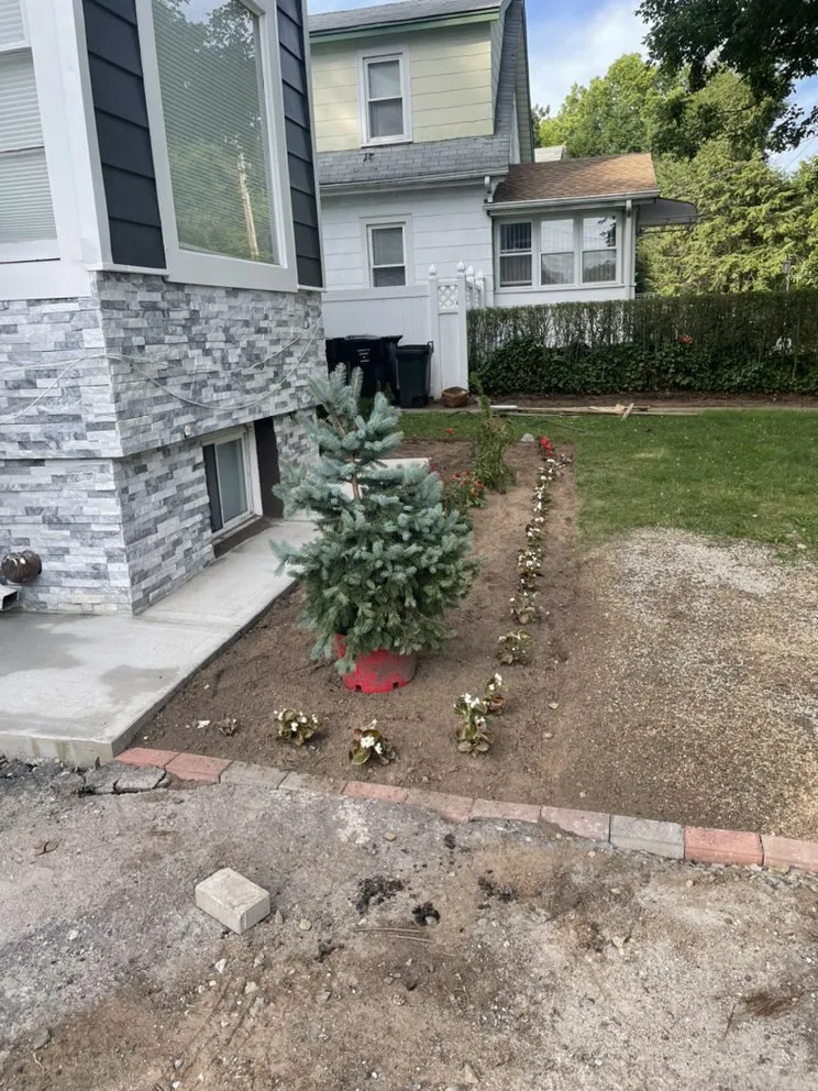 Custom residential landscaping experts serving Paterson, NJ - A&C Flores Landscaping