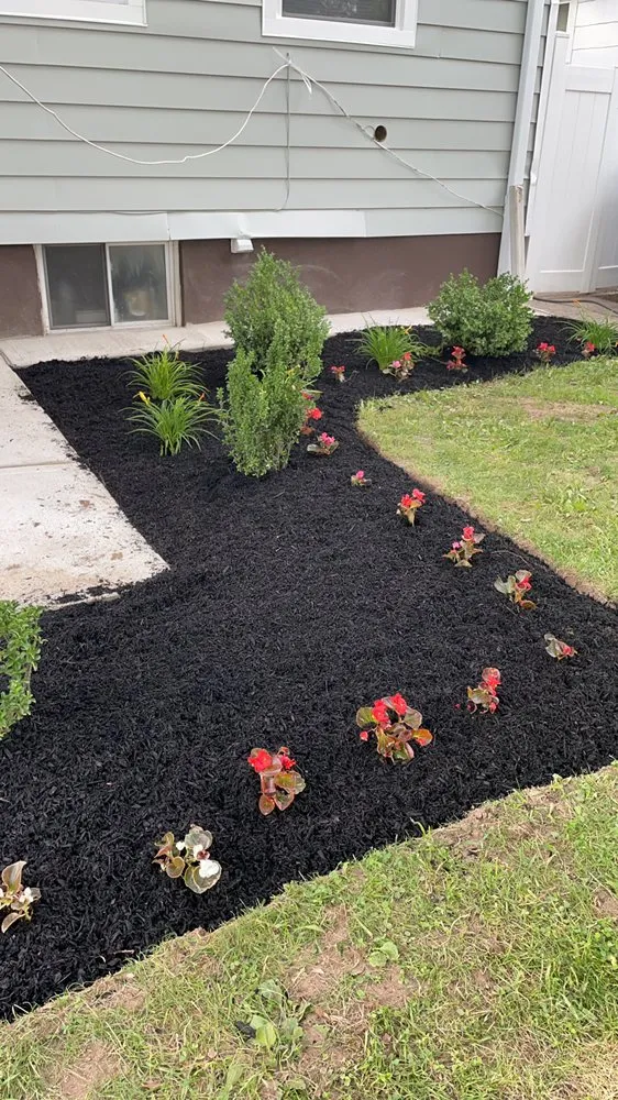 Custom yard maintenance in Paterson, NJ by A&C Flores Landscaping