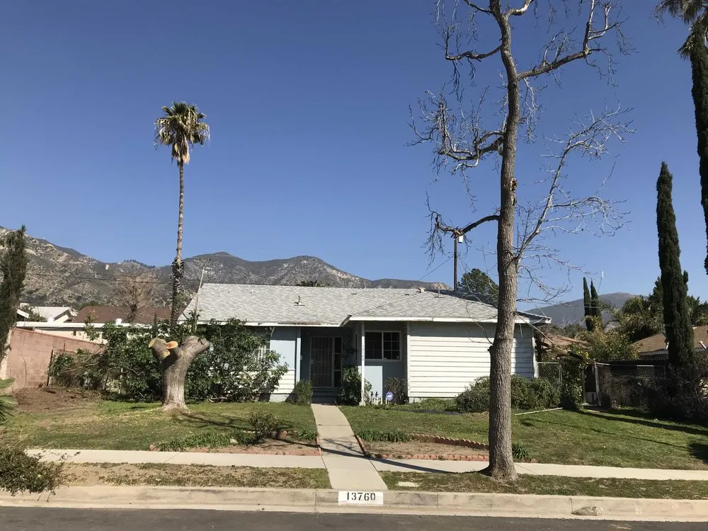 Custom lawn care service for homes in Chatsworth, CA by AC Horticultural Management