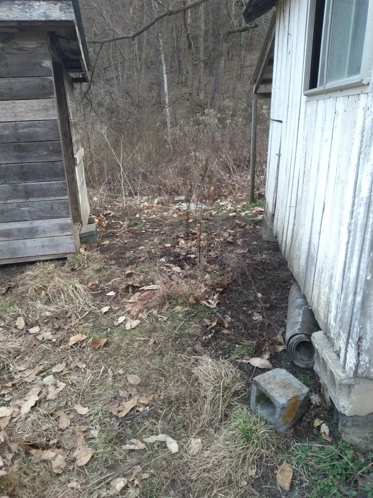 Local lawn mowing service in Beeson, WV by A&C Land Improvement