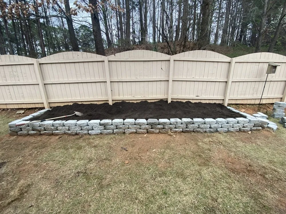 Affordable yard maintenance in Lawrenceville, GA - AC Landscaping & Maintenance