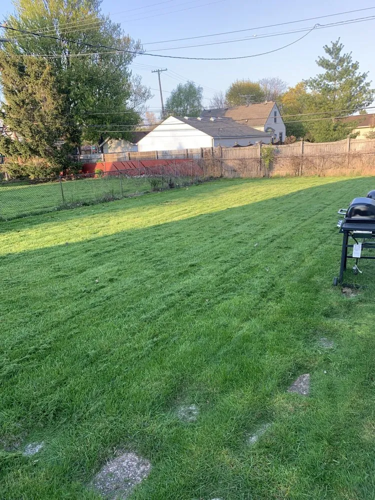 Affordable yard cleanup service for residential properties across Detroit, MI - AC Landscaping