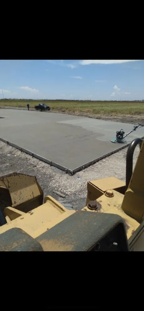 Custom lawn mowing service experts serving Corpus Christi, TX - A&C Pro Lawn Care